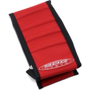 Sdg Pleated Seat Cover - Red Top/Black Sides 96323RK